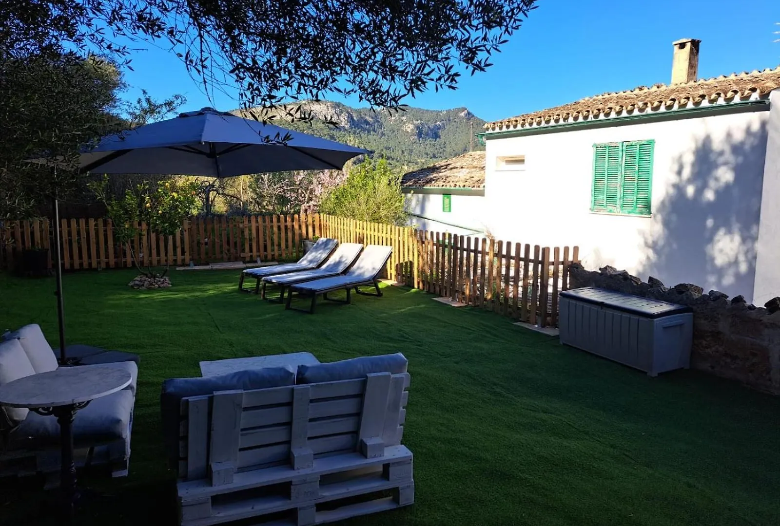 Vakantiehuis Puntblanc Residences Sarraco S'Arraco Spanje
